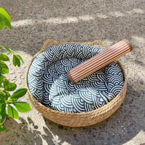 rush weaved cat bed