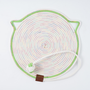 cat scratching pad & sleeping pad