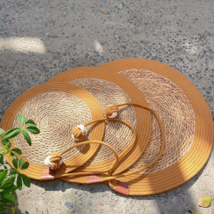 fun sleeping pad for both cats and dogs